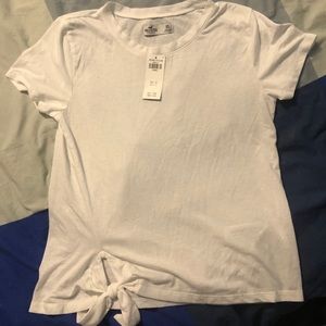 Hollister t-shirt